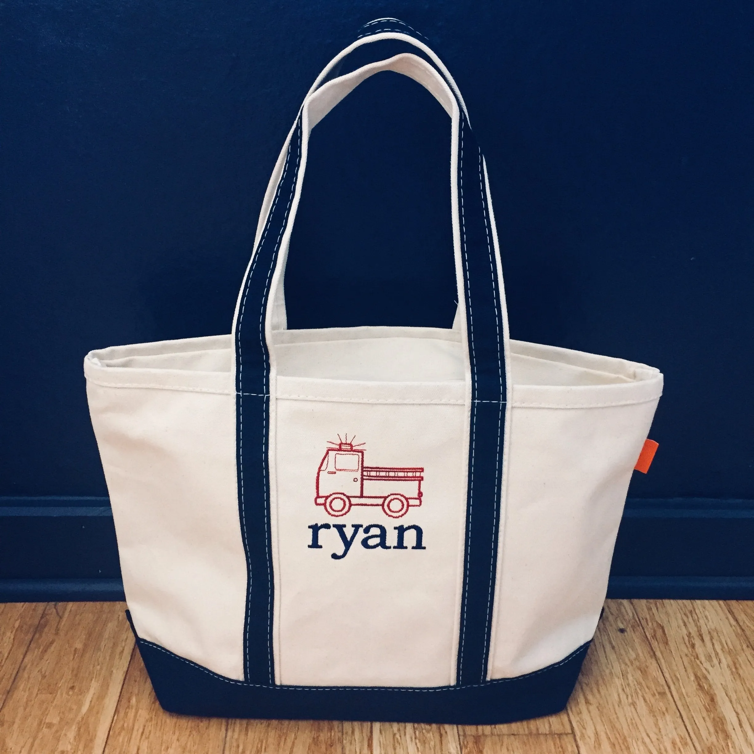 Classic Tote - Medium