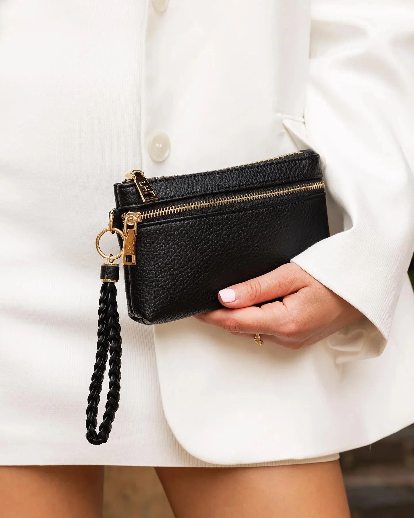 Louenhide Spencer Travel Purse - Black