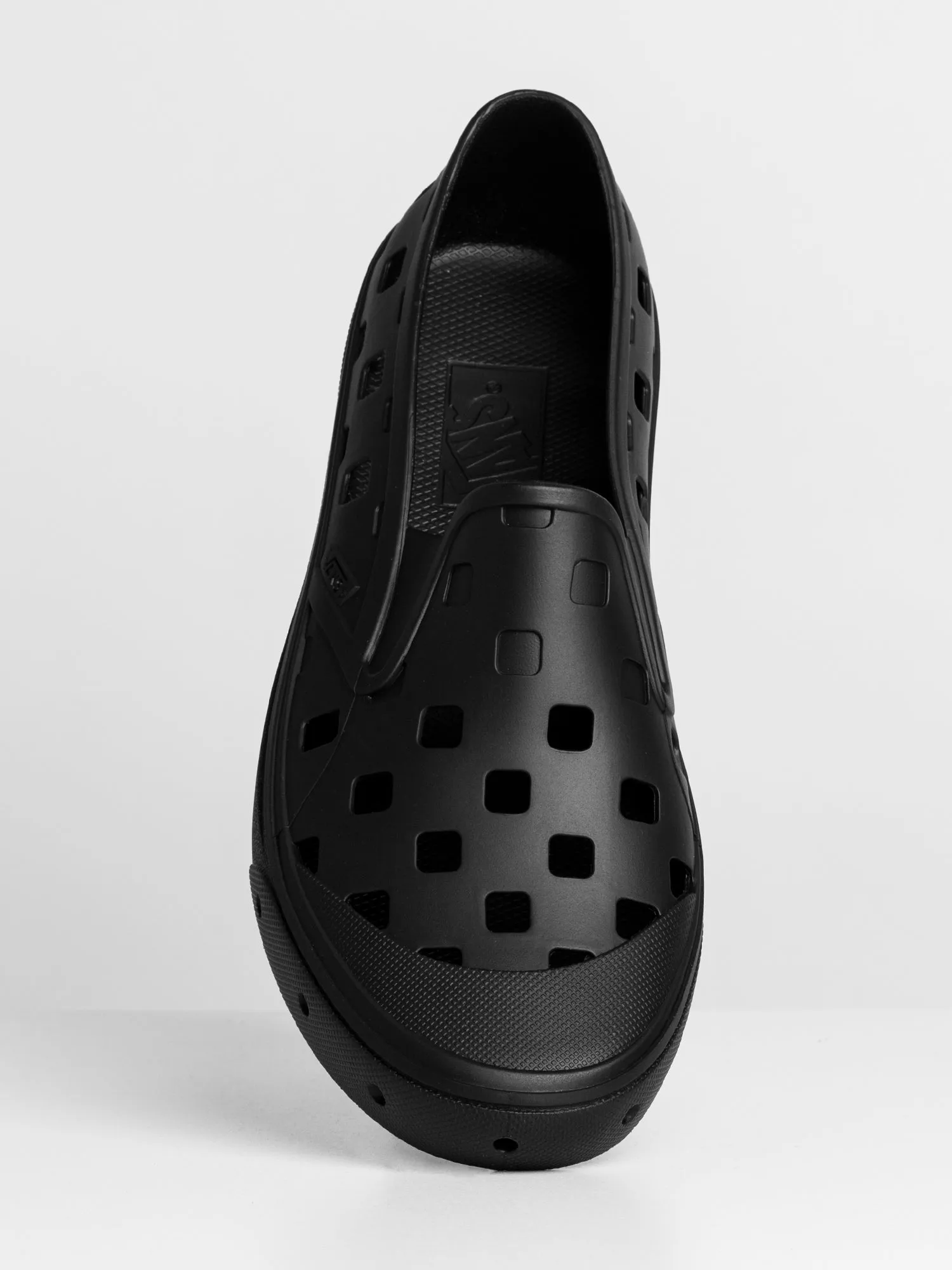 MENS VANS TREK SLIP-ON  - CLEARANCE